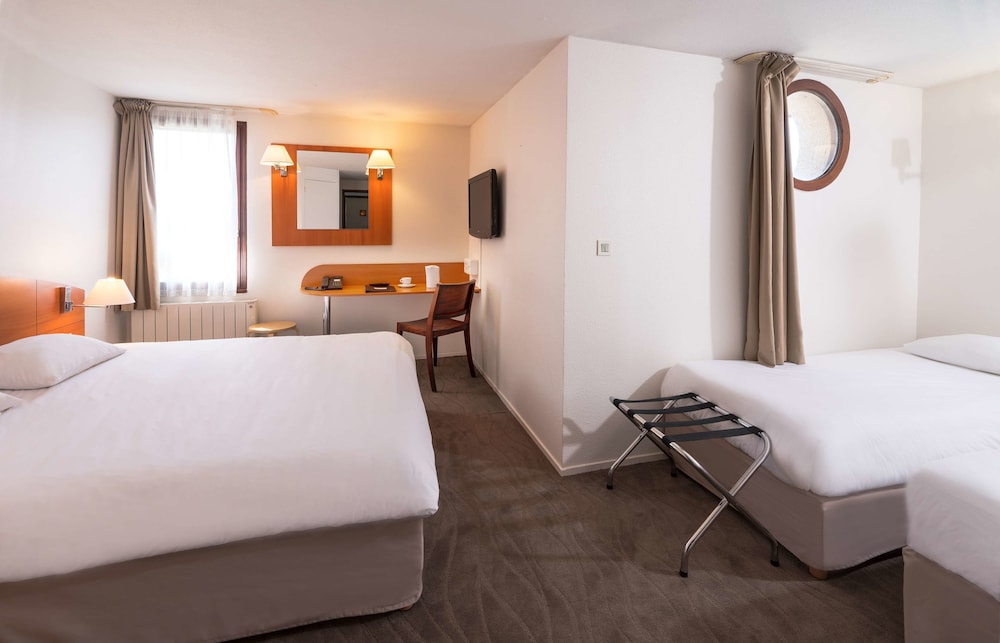 Hotel Kyriad Caen Sud Ifs 12/31