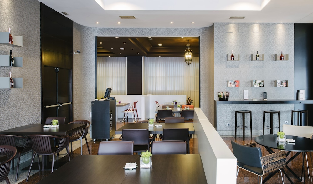 Rafaelhoteles Atocha 55/68