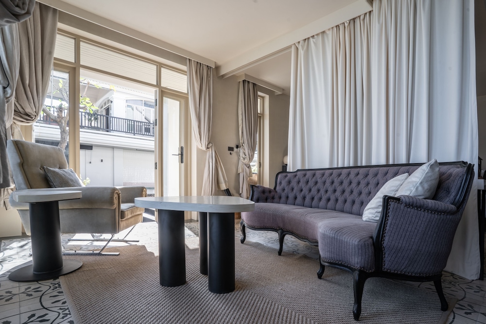B House Samui (ex The Scent Hotel) 40/61