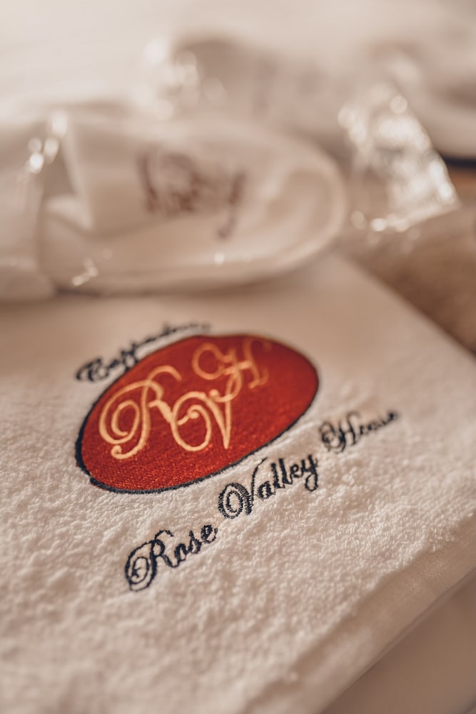 Rose Valley House 15/50