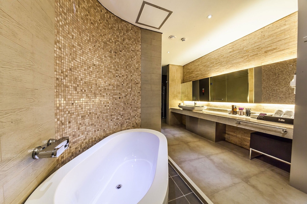 Jbis Hotel 36/46