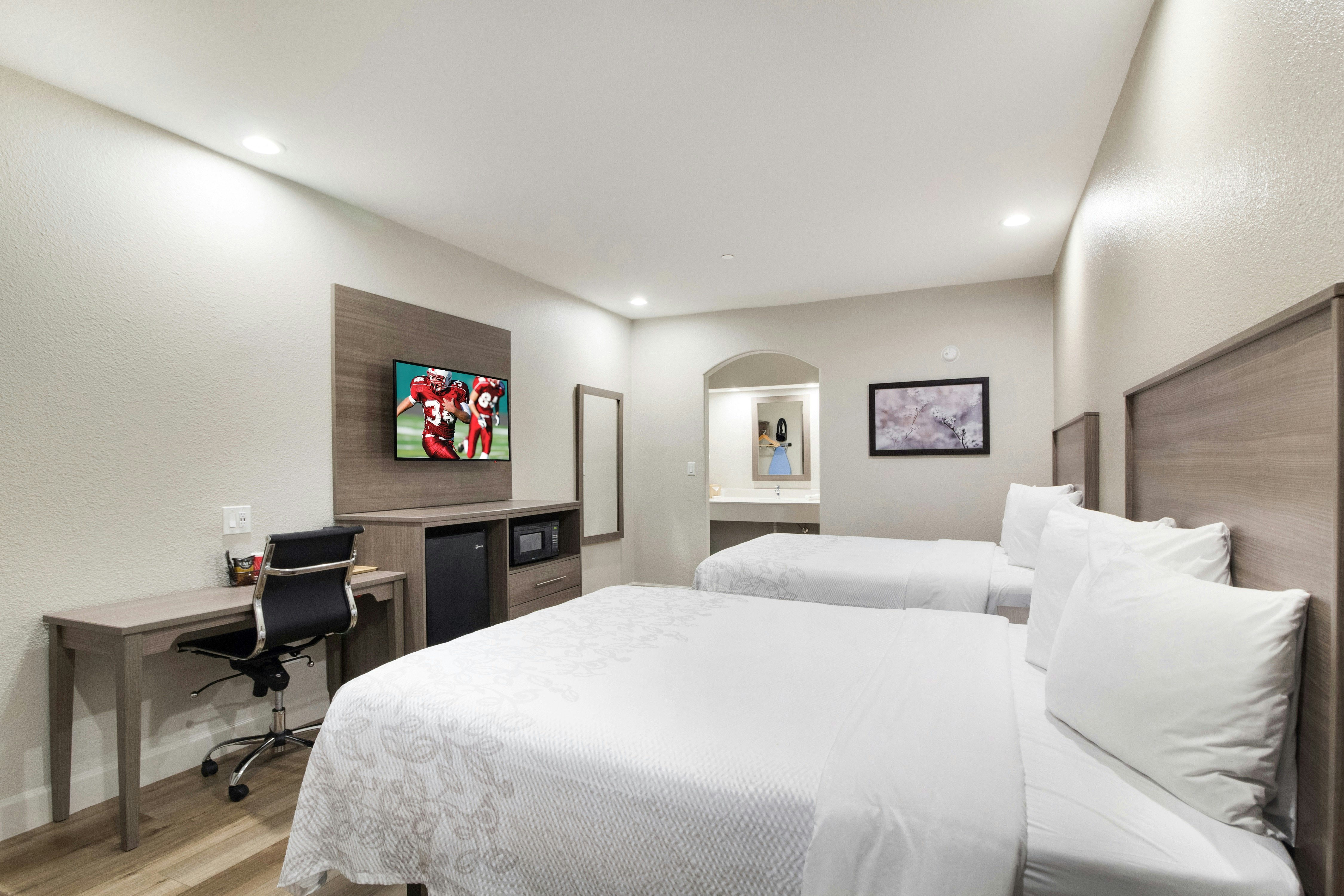 Superior, 2 Queen Beds