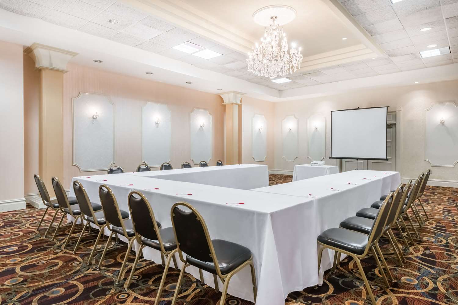 Clarion Hotel BWI Airport Arundel Mills 52/55