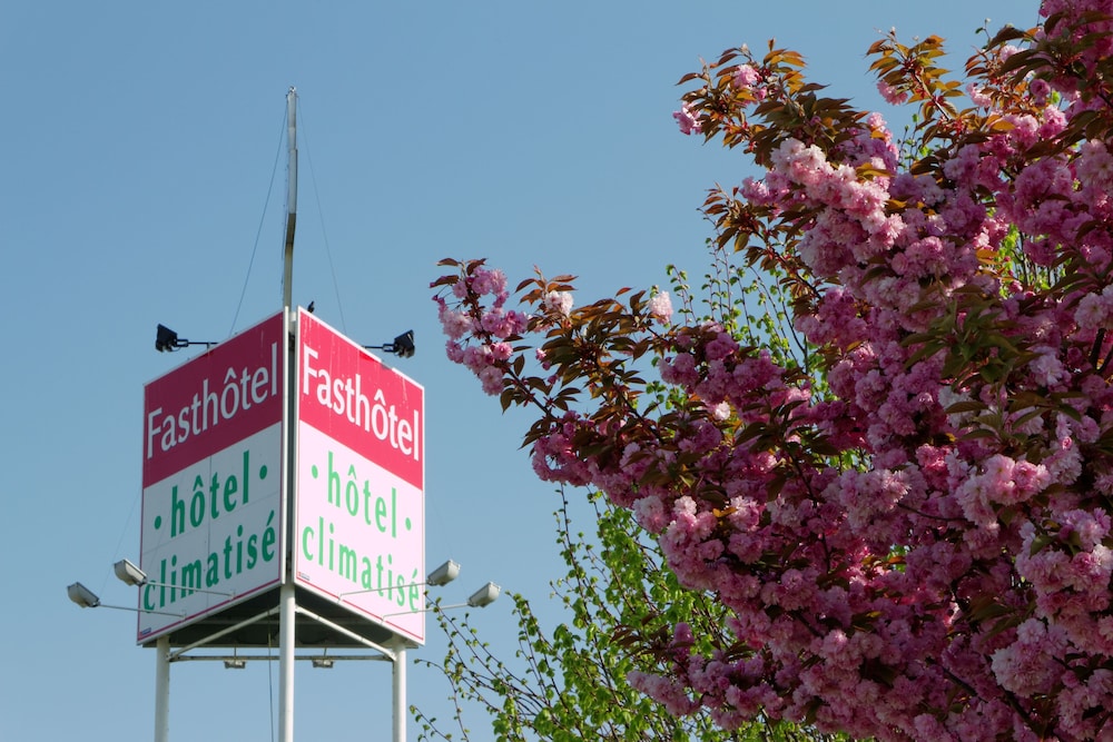Fasthotel Le Mans 49/58