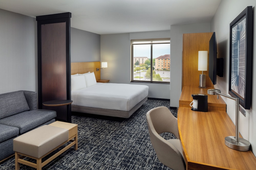 Hyatt Place Chicago Midway Airport 27/66