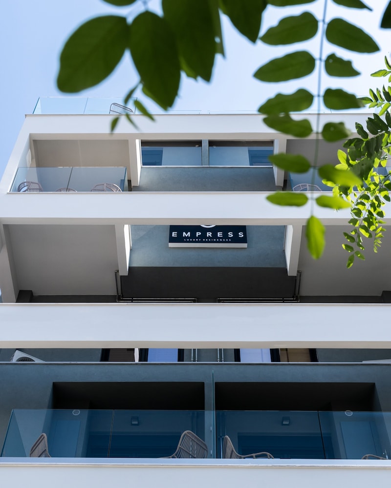 Empress Luxury Residences 5/36