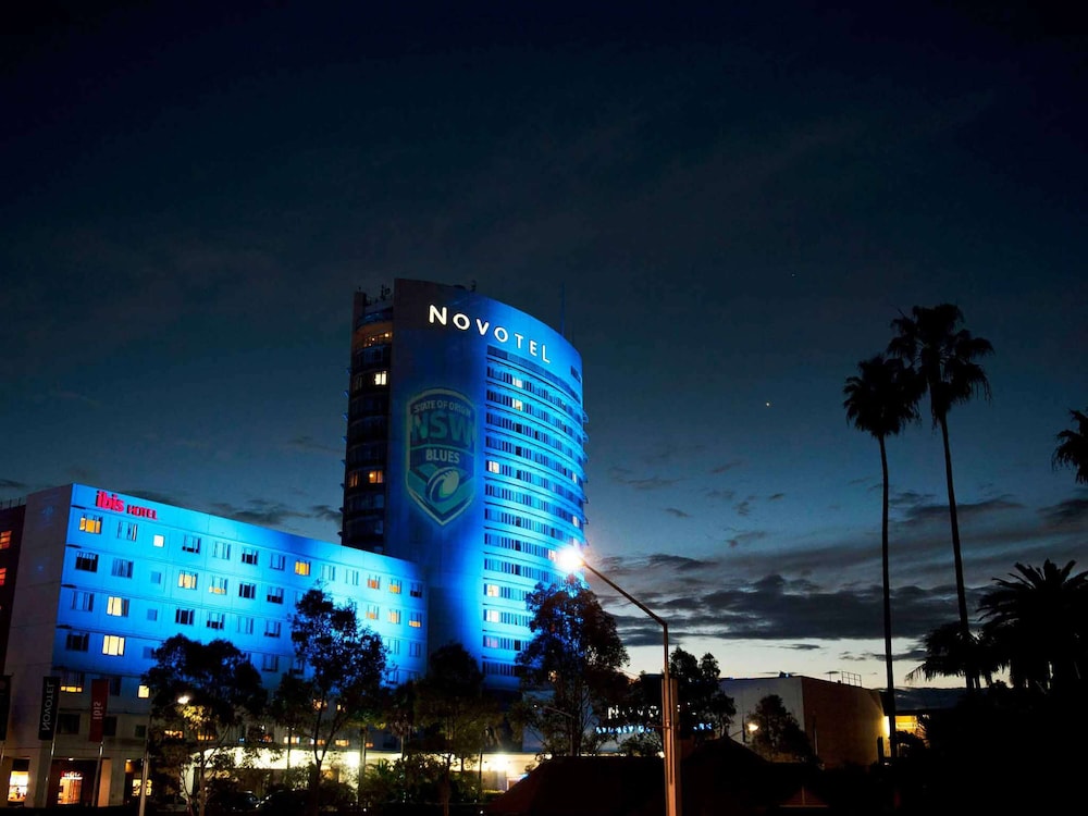Novotel Sydney Olympic Park 2/48