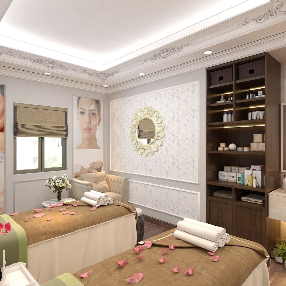 Hanoi Lotus Boutique Hotel 12/69