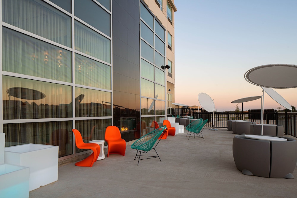Aloft Katy Mills 22/39