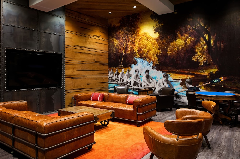 Kimpton Cardinal Hotel 78/84