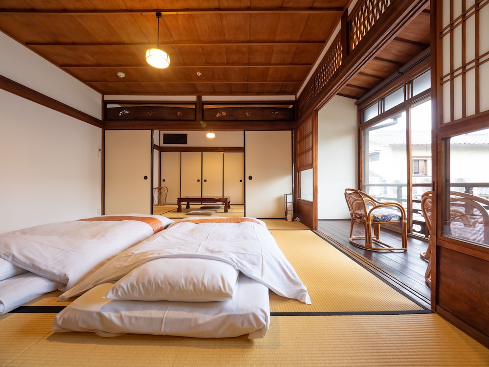 Inase Otsu Machiya Bed & Breakfast 37/68