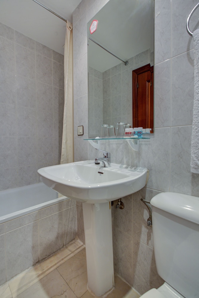 Hotel Emperatriz Ii 19/22