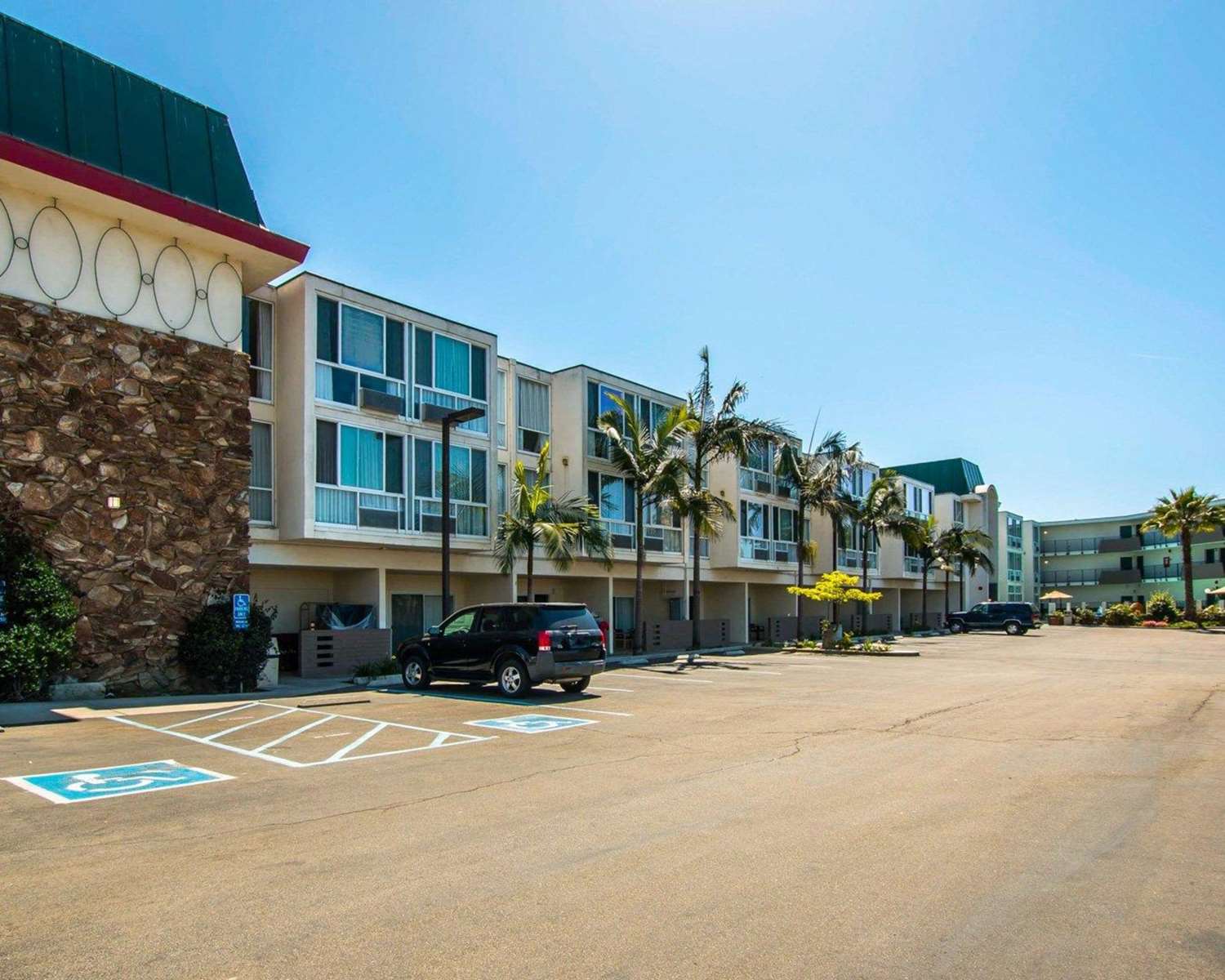 Motel6 Oceanside CA Marina Camp Pendleton 14/15