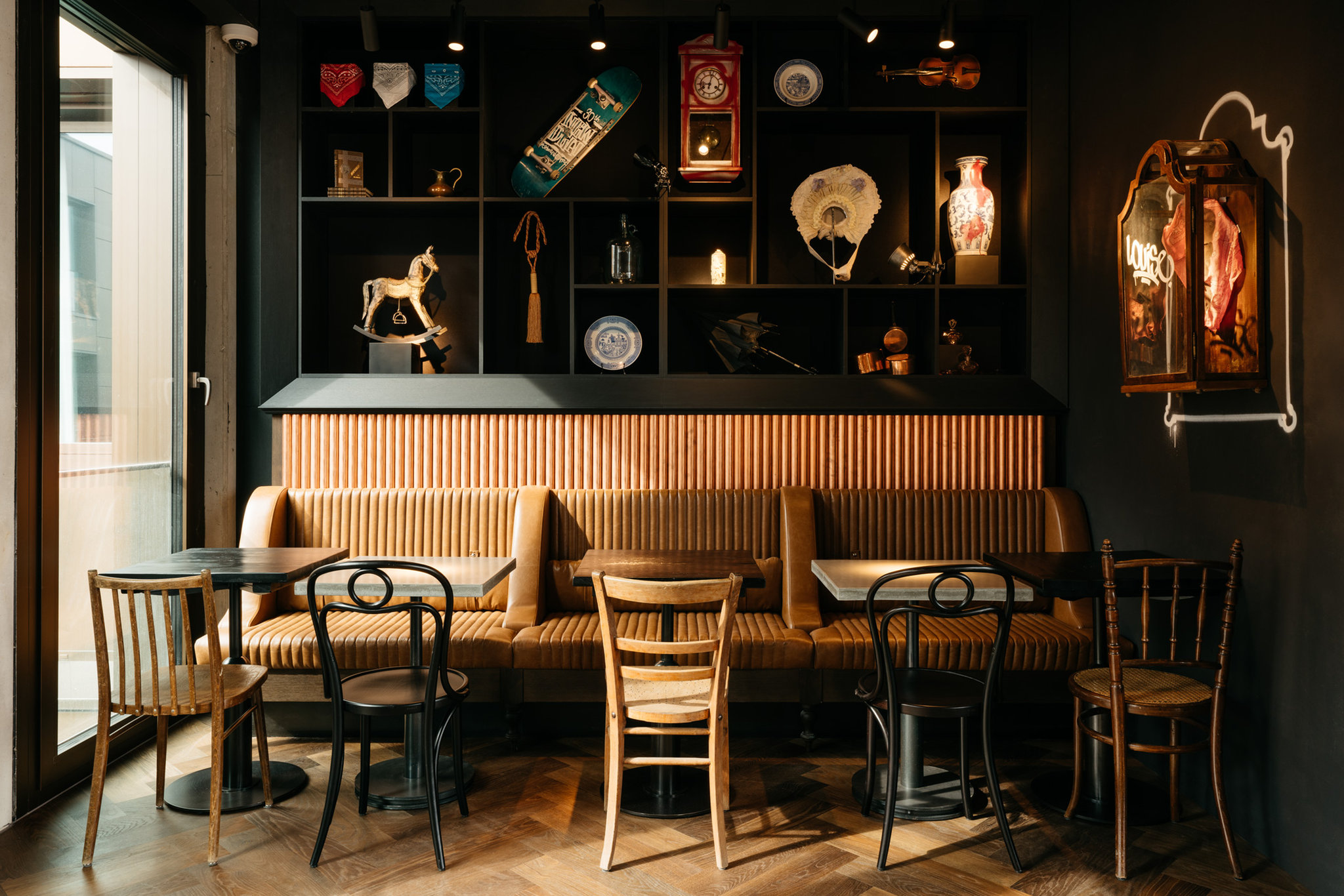 Ruby Louise Hotel 40/50