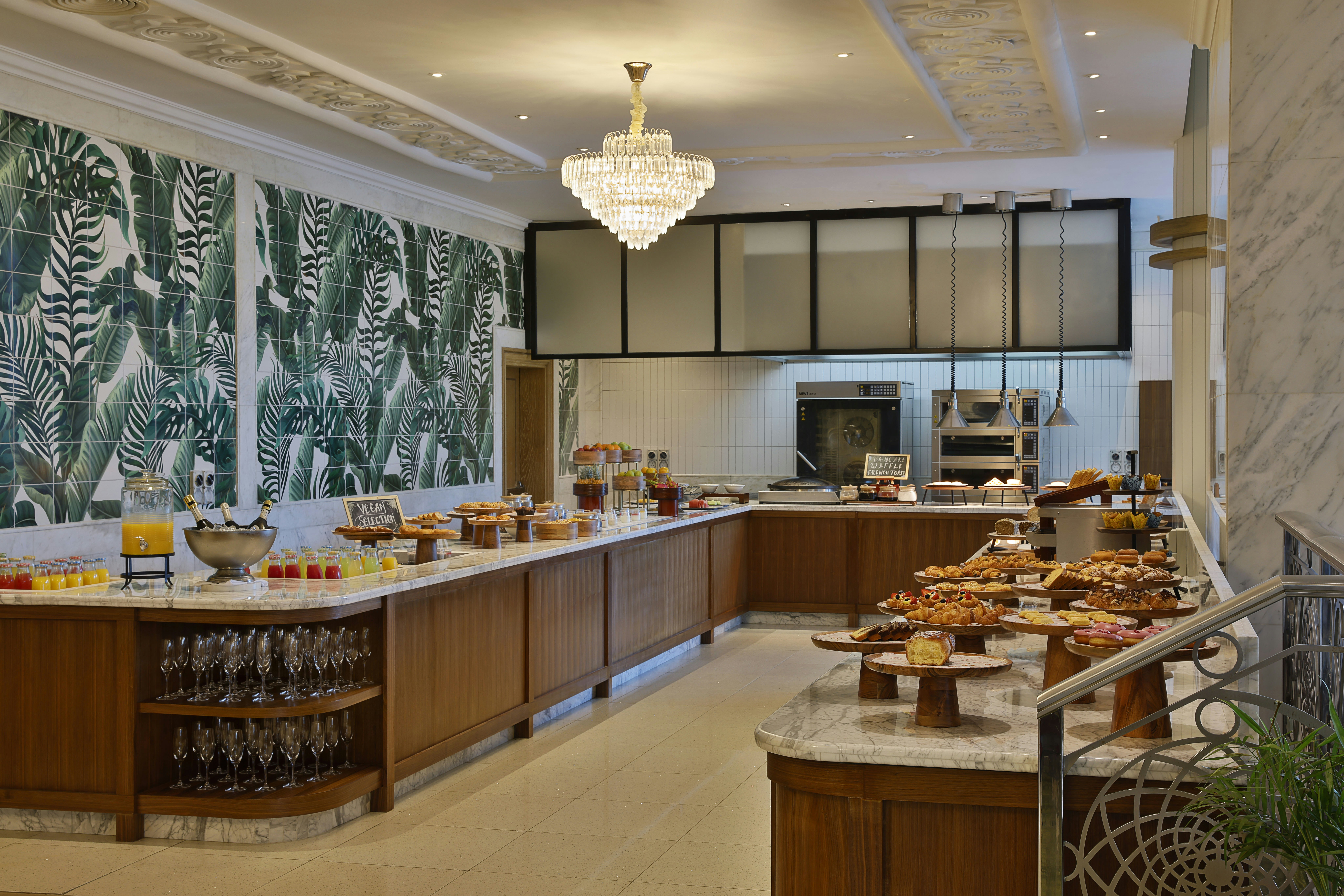 Waldorf Astoria Ras Al Khaimah Hotel 9/81