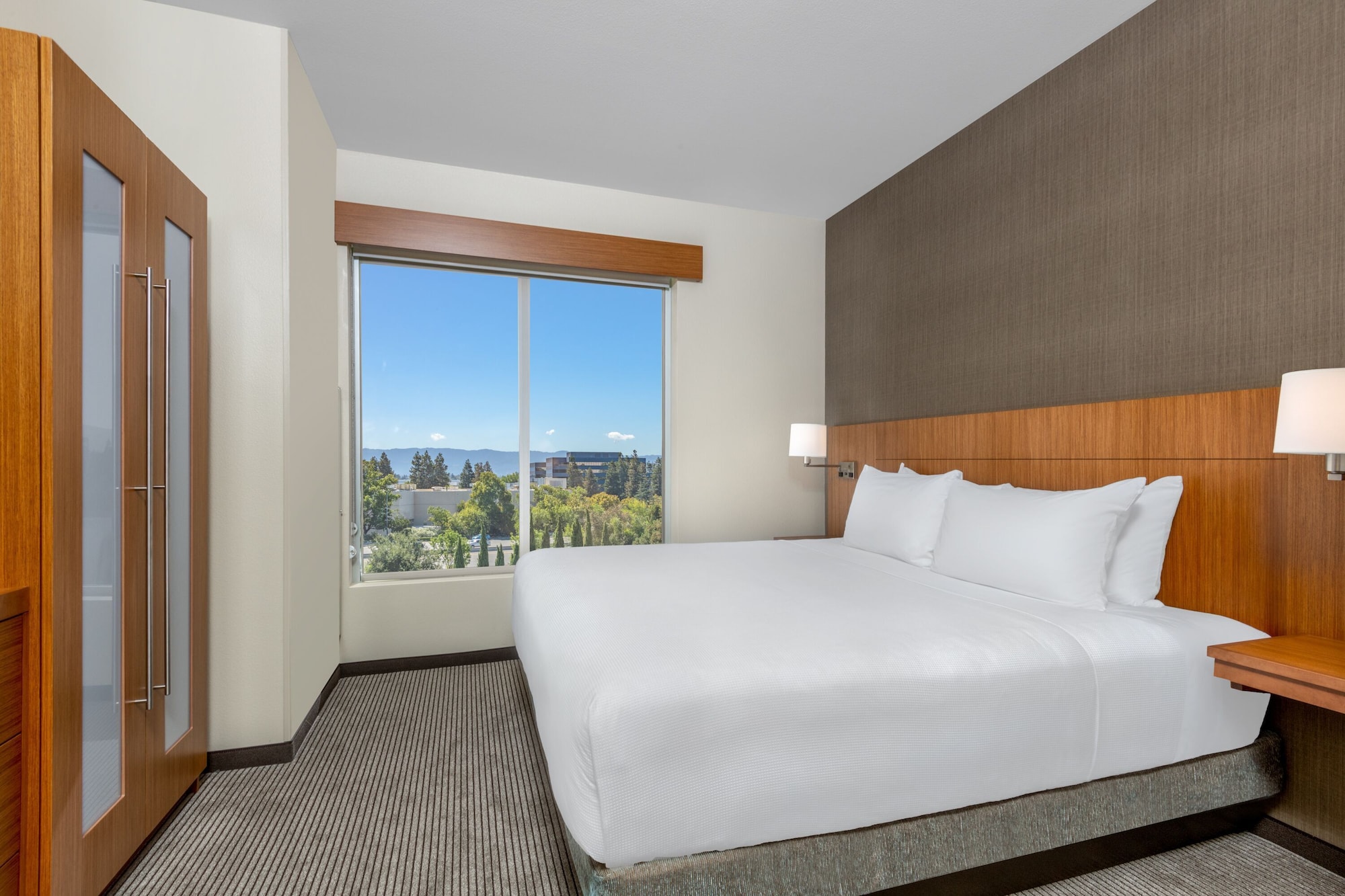 Room, King Bed, Sofa, High Floor