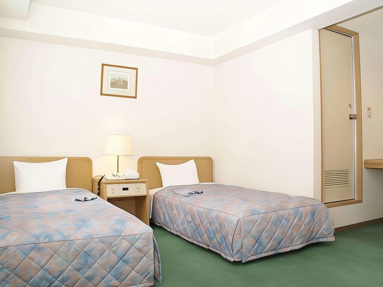 Marroad Inn Hanno 12/32