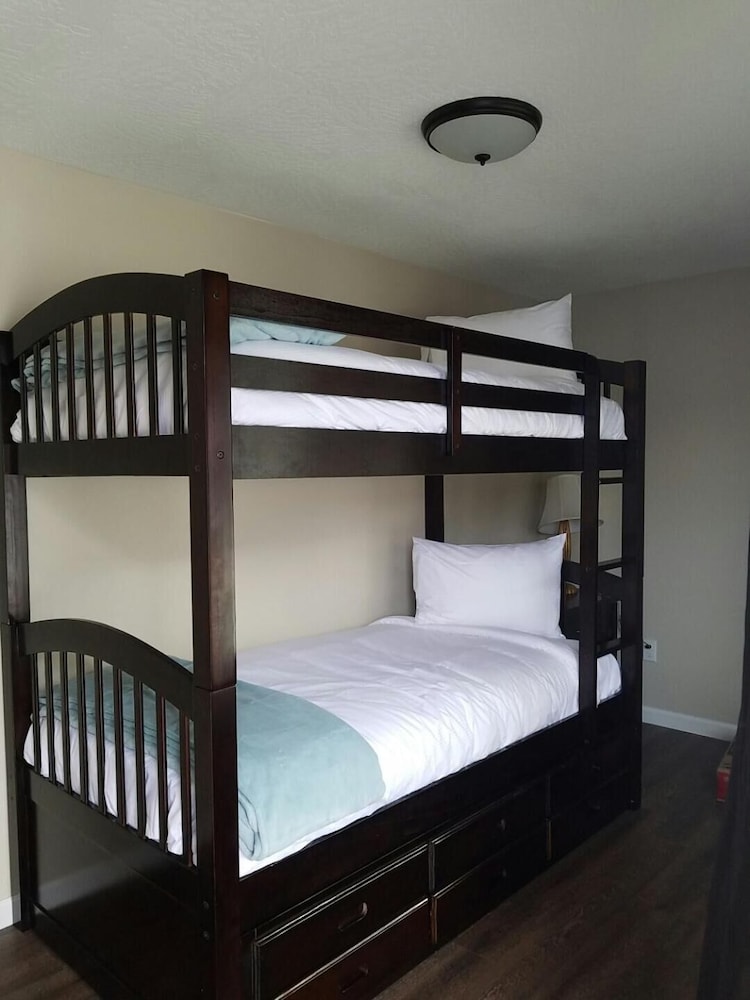 The Waldport Inn 13/39