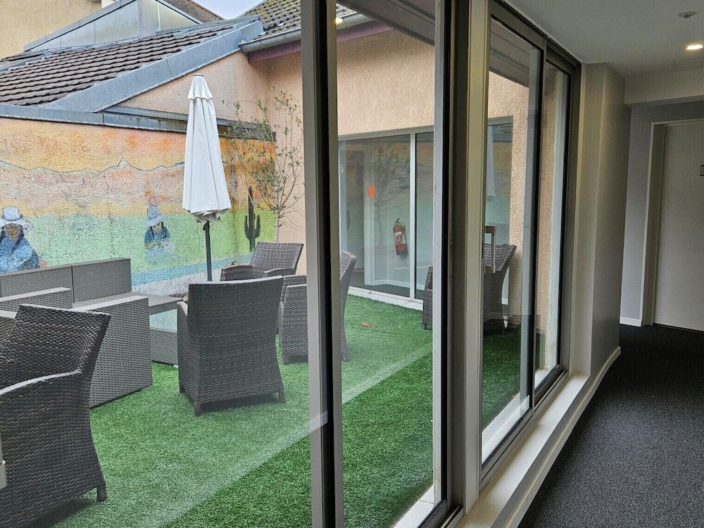 MINOTEL LE BOURGOGNE 29/55