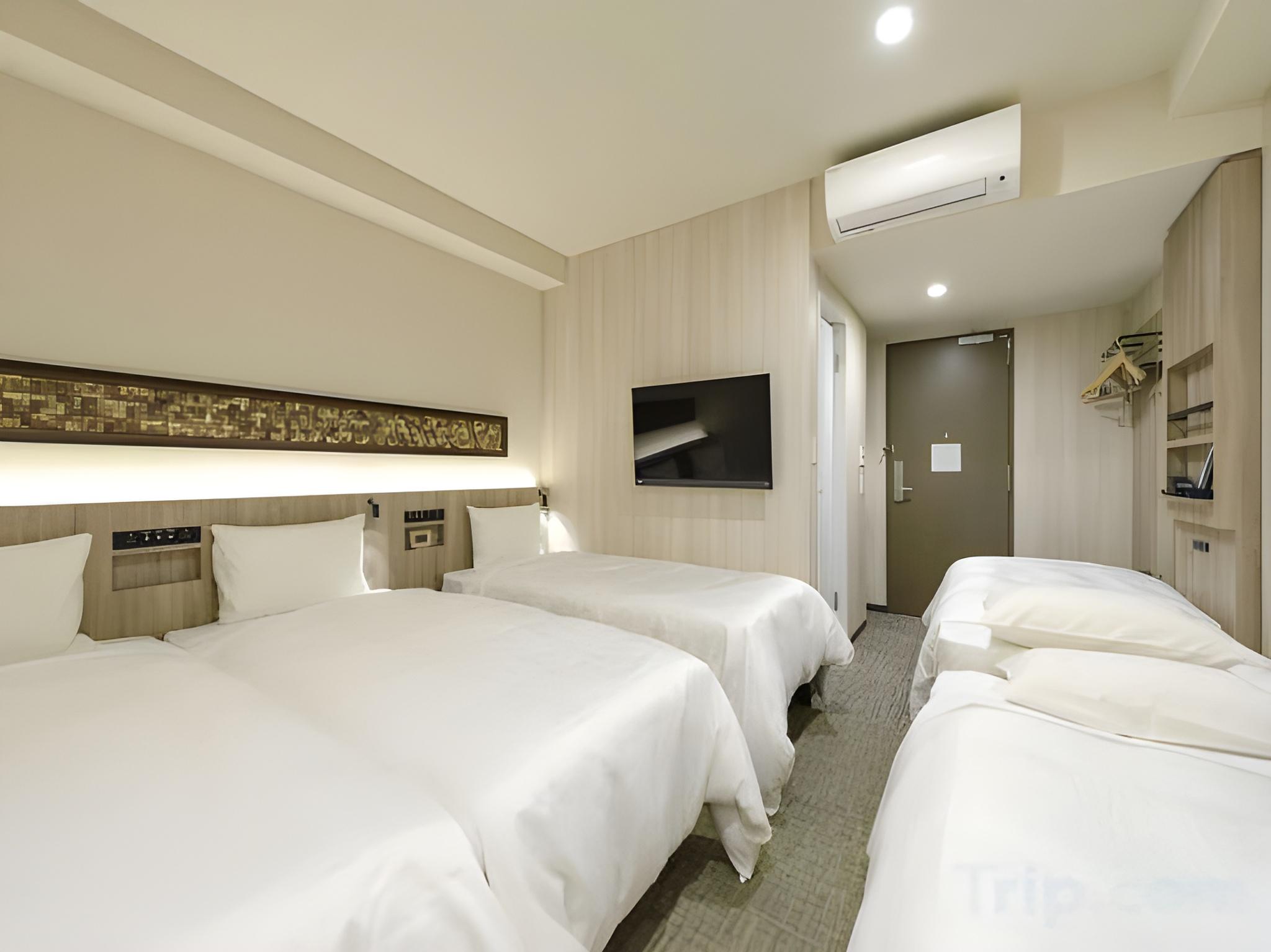 Semi Room, Run of House, Semi Double Bed