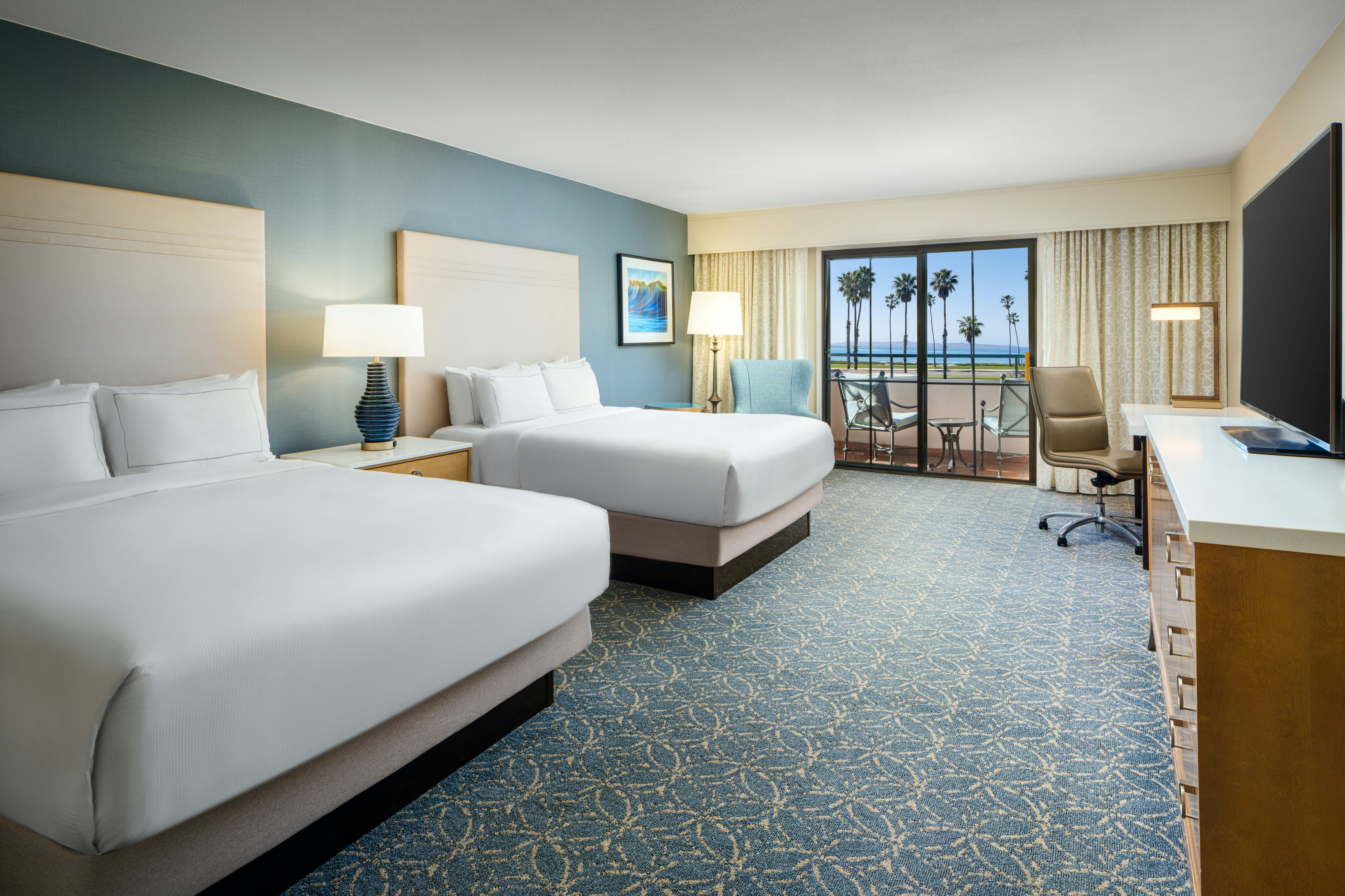 Room, 2 Queen Beds, Partial View
