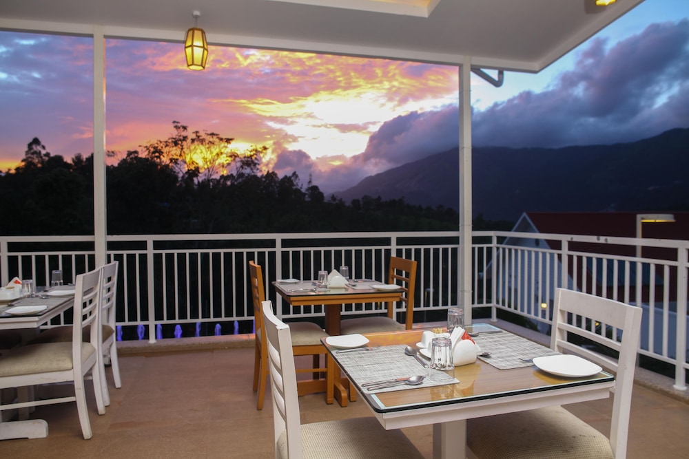 The Fog Munnar Resorts And Spa 38/55