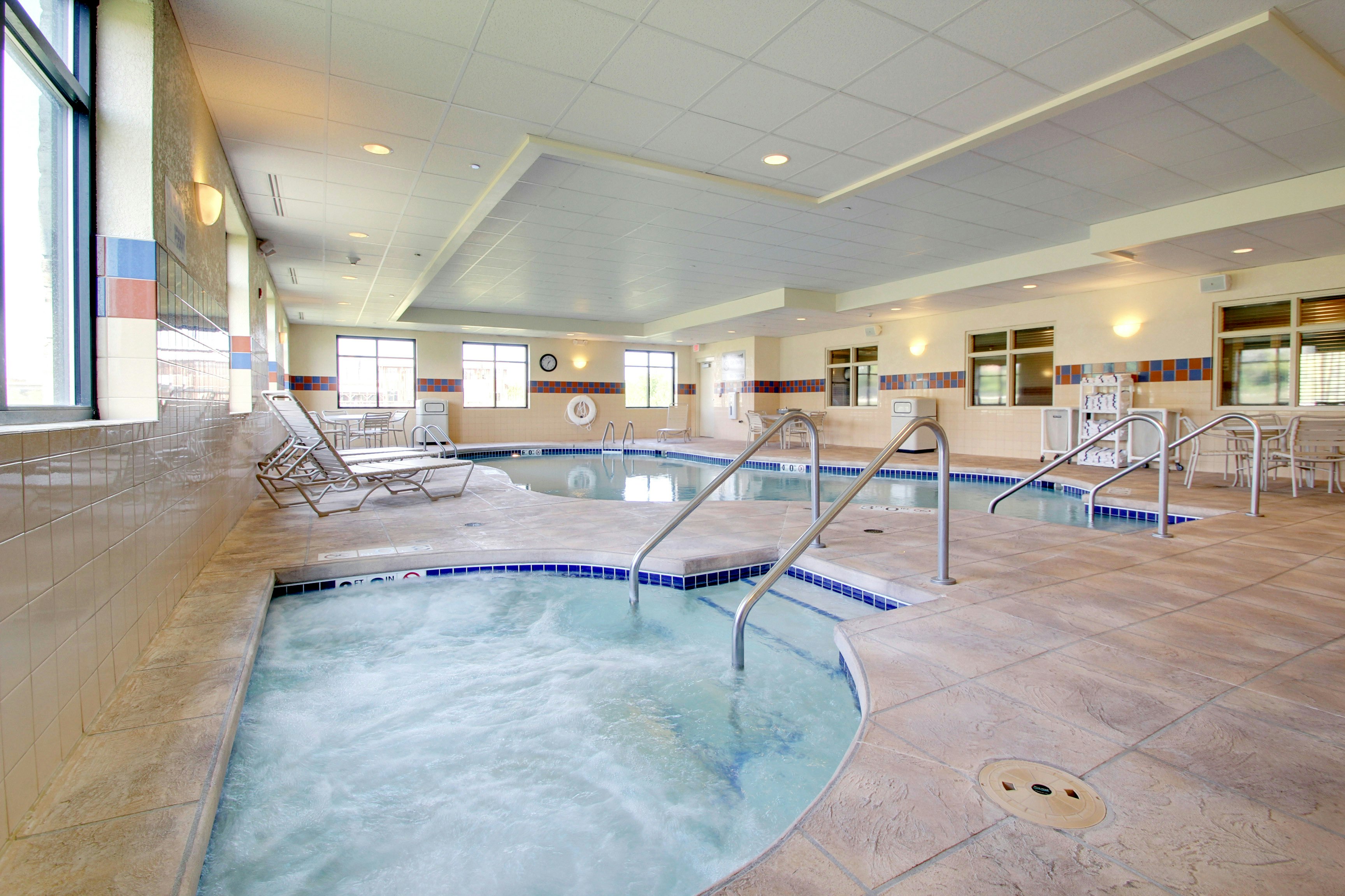 Hampton Inn Suites Grafton 19/46