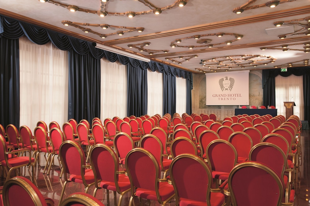 GRAND HOTEL TRENTO 37/49