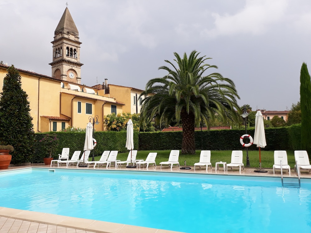 Albergo Roma 35/39