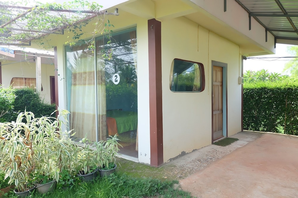 Khuan Pron Holiday Home 1/11