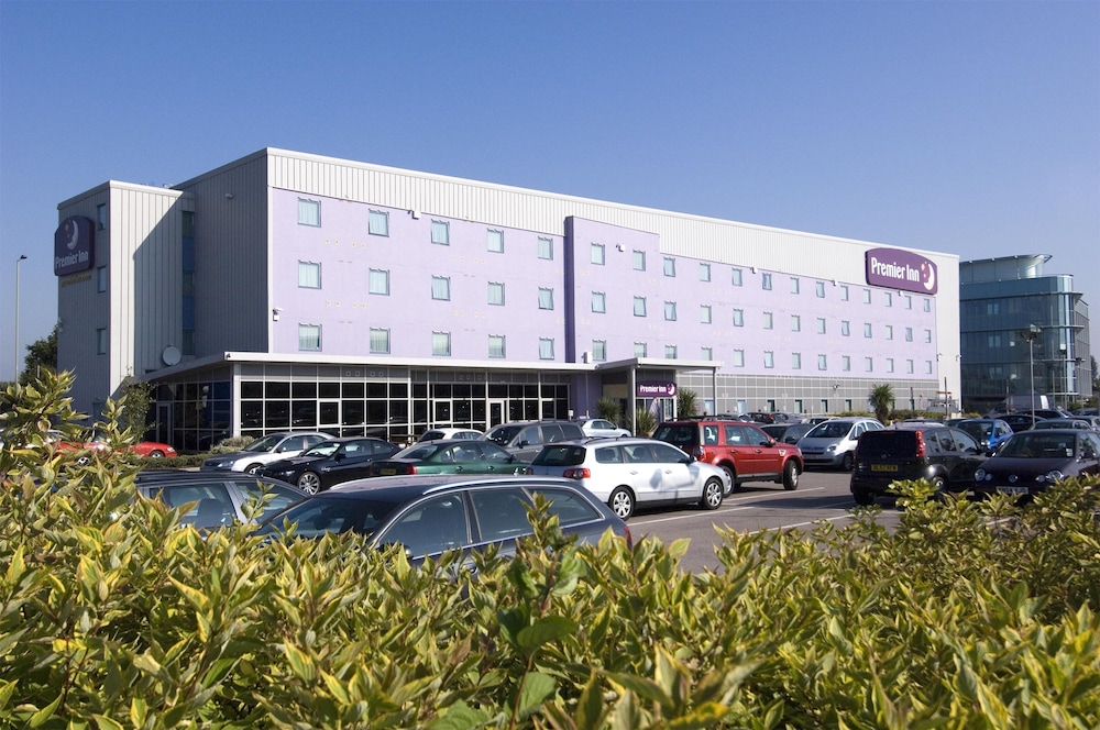 Premier Inn Southampton Airport in SOUTHAMPTON - UK