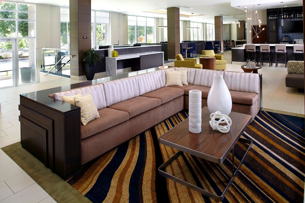 Hyatt House Pittsburgh Bloomfield Shadyside 45/63