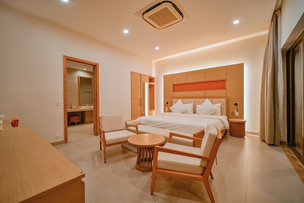 Mercury Phu Quoc Resort & Villas 30/63
