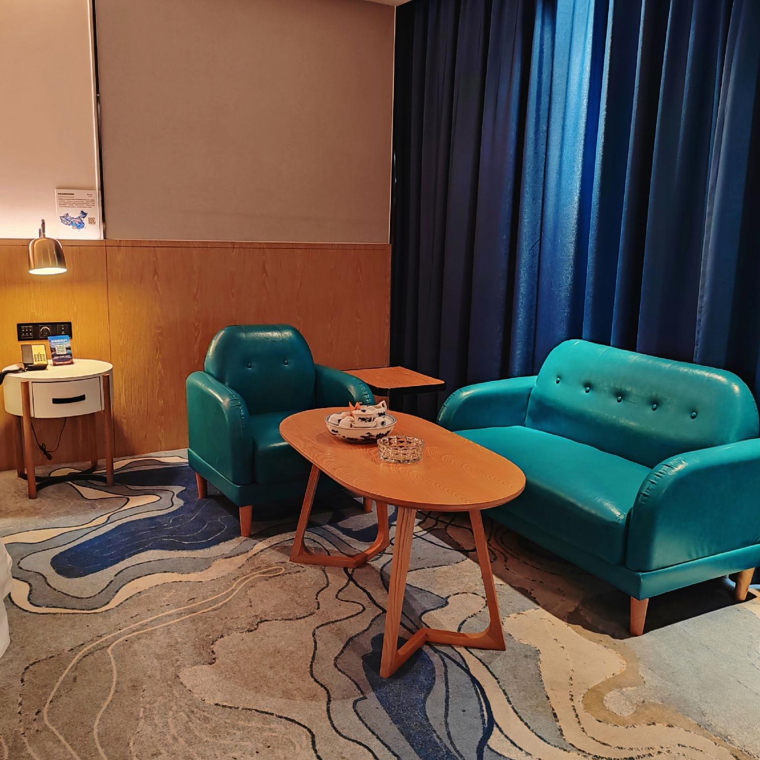Kyriad Marvelous Hotel (Zhongshan Nanlang Center) 40/52