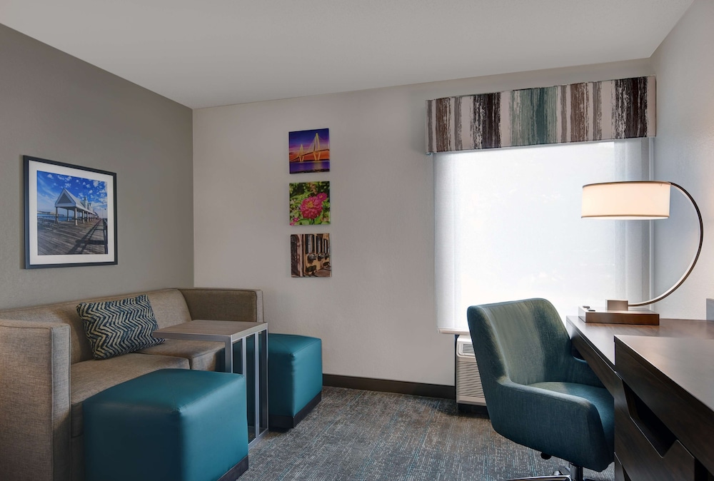 Hampton Inn Charleston Mount Pleasant Patriots Point 33/50