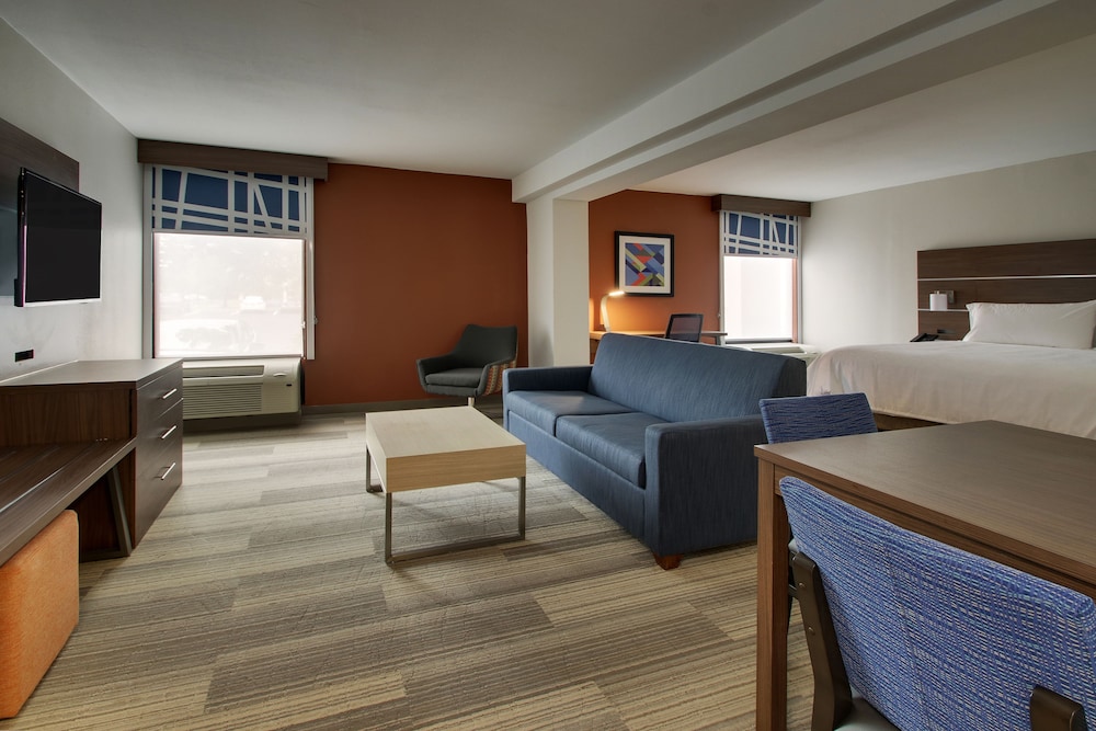 Holiday Inn Express Voorhees - Mt. Laurel 23/37
