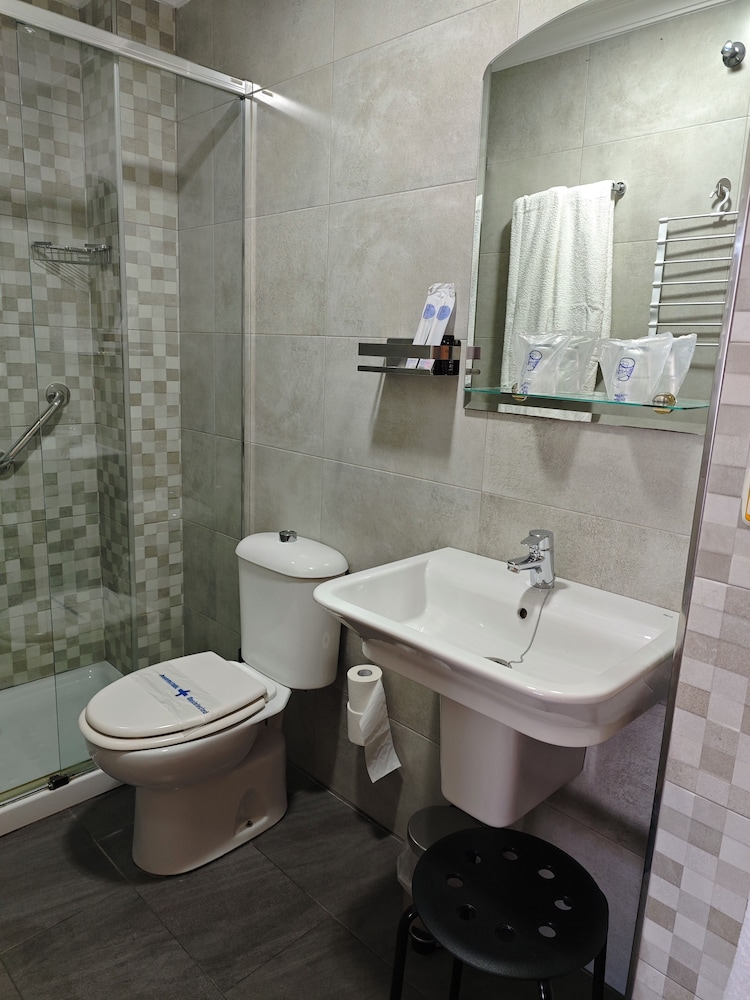 Hotel Miraya 49/50