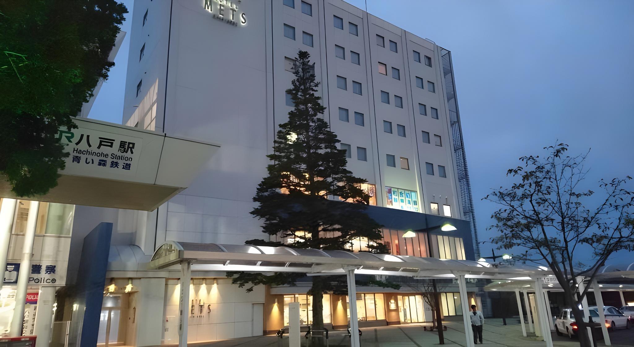 JR-East Hotel Mets Hachinohe 3/22