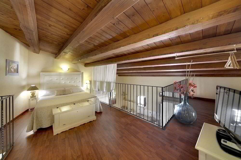 Artemisia Resort 31/43