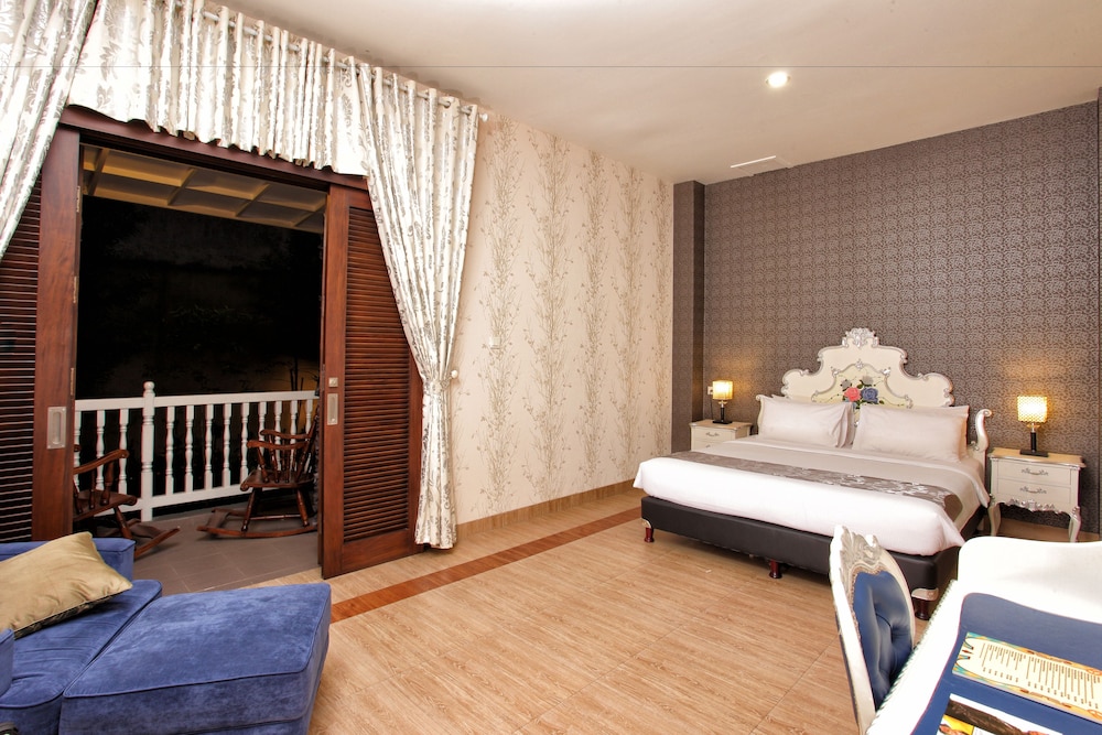 The Victoria Luxurious Guesthouse 13/26