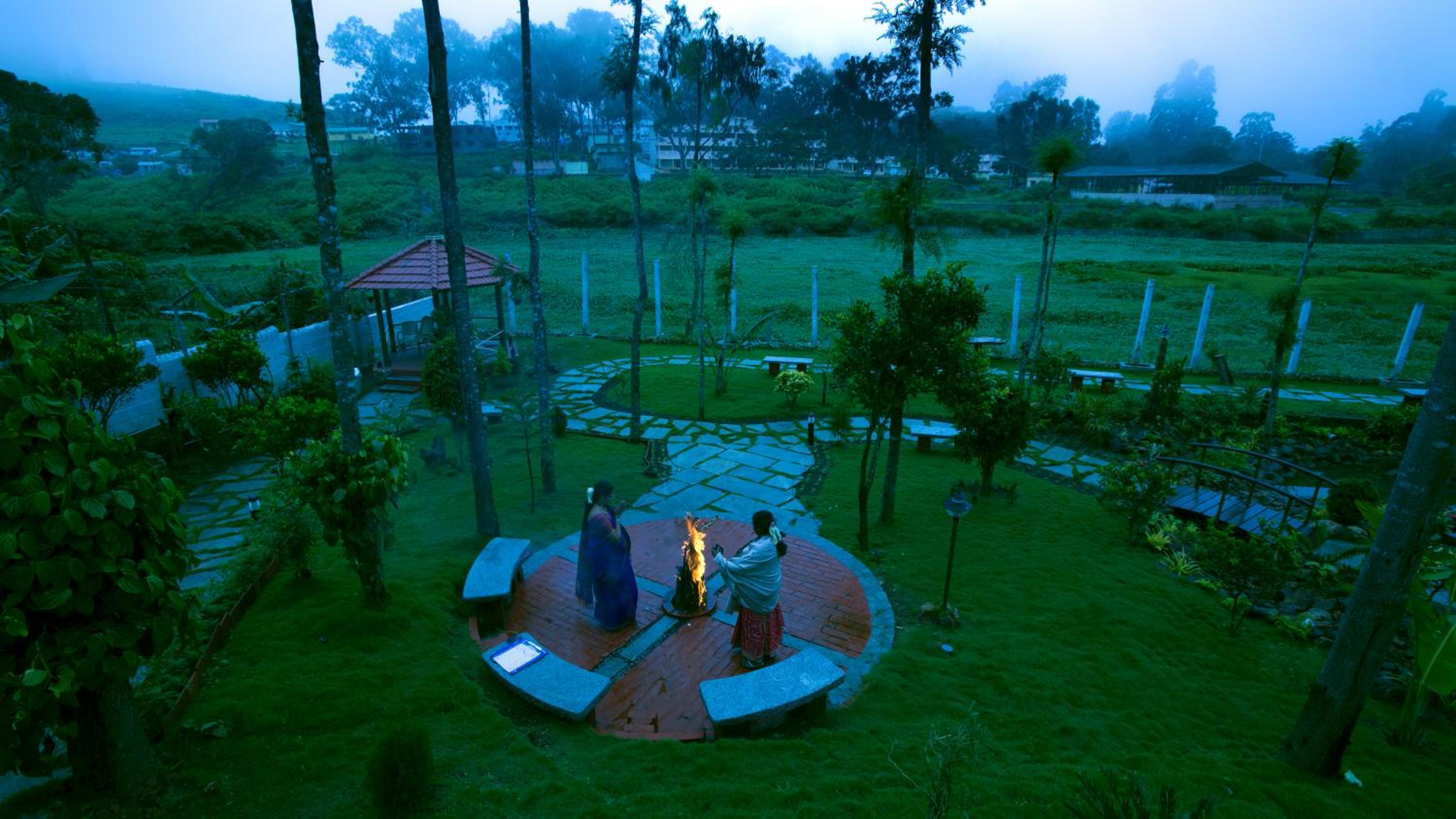 Happy Nest Resort 31/33