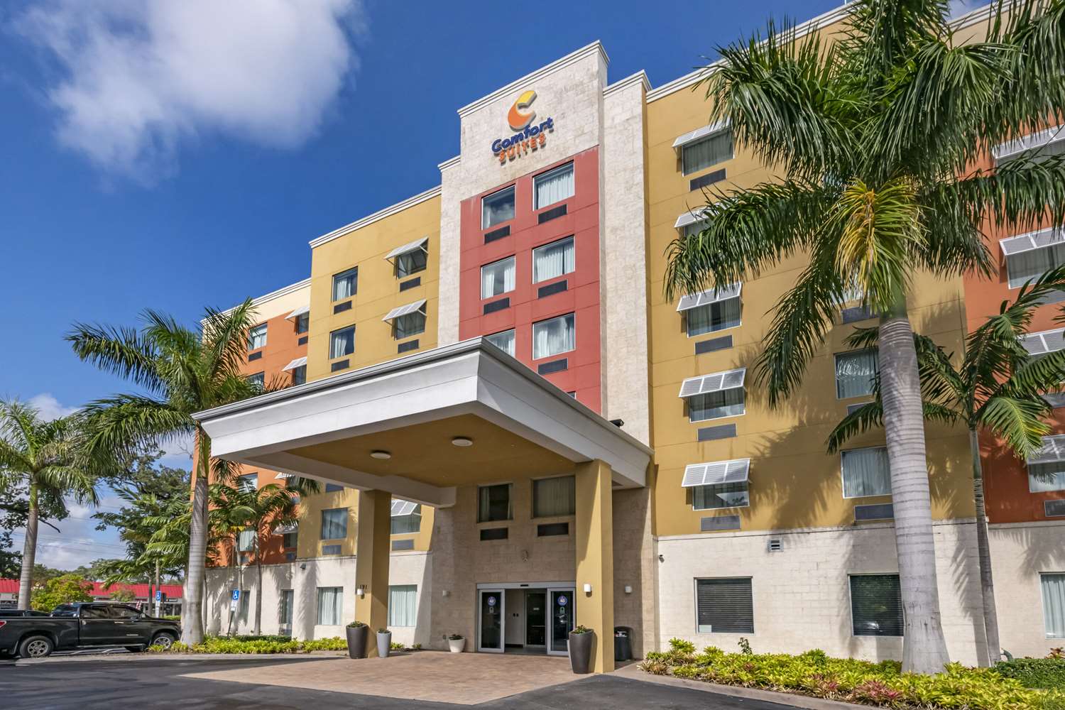 Comfort Suites Fort Lauderdale Airport South & Cruise Port 11/13