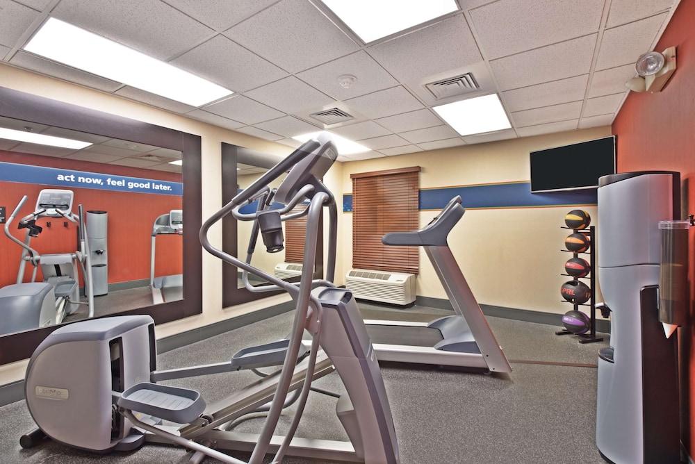 Hampton Inn Huntington/Barboursville 19/40
