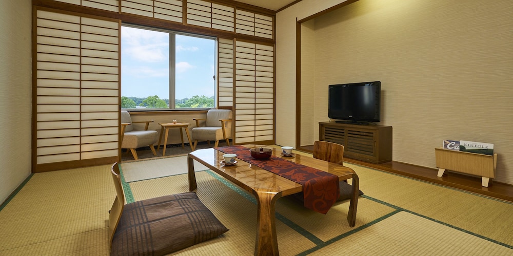 Kujukushima Bayside Hotel & Resort Flags 52/88