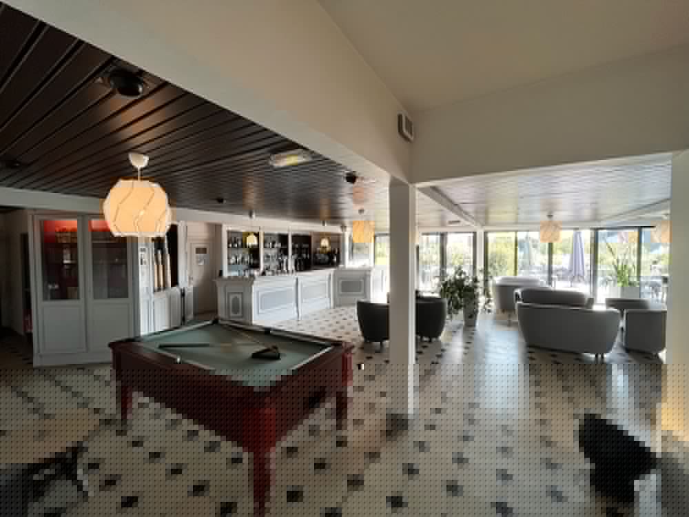 Kyriad Prestige Compiegne 46/65