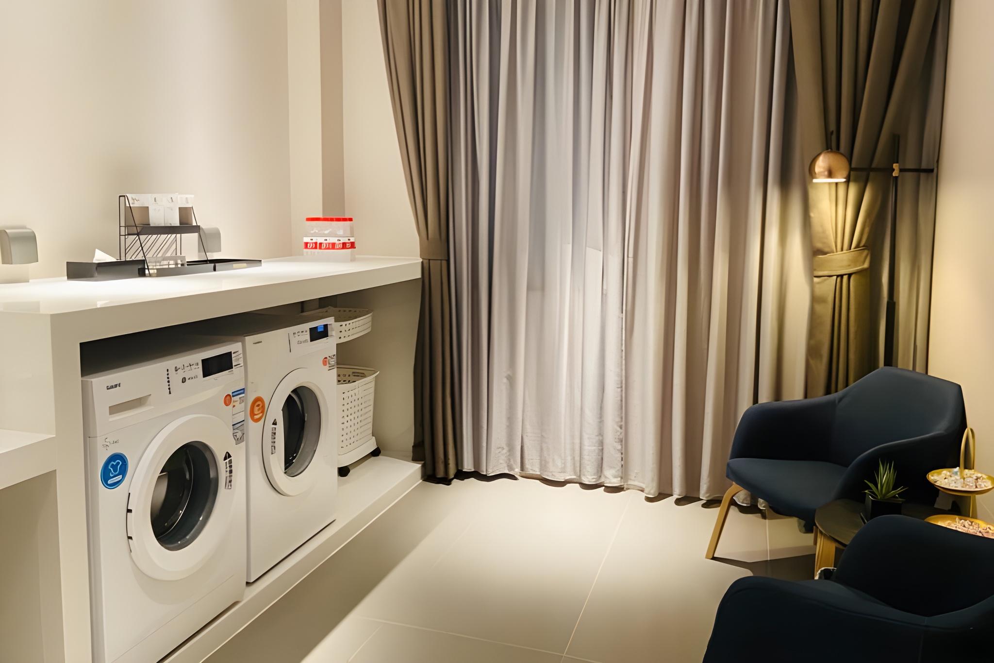 Homeinn Selected (Beijing Beixinqiao South Luogu Lane) 30/40