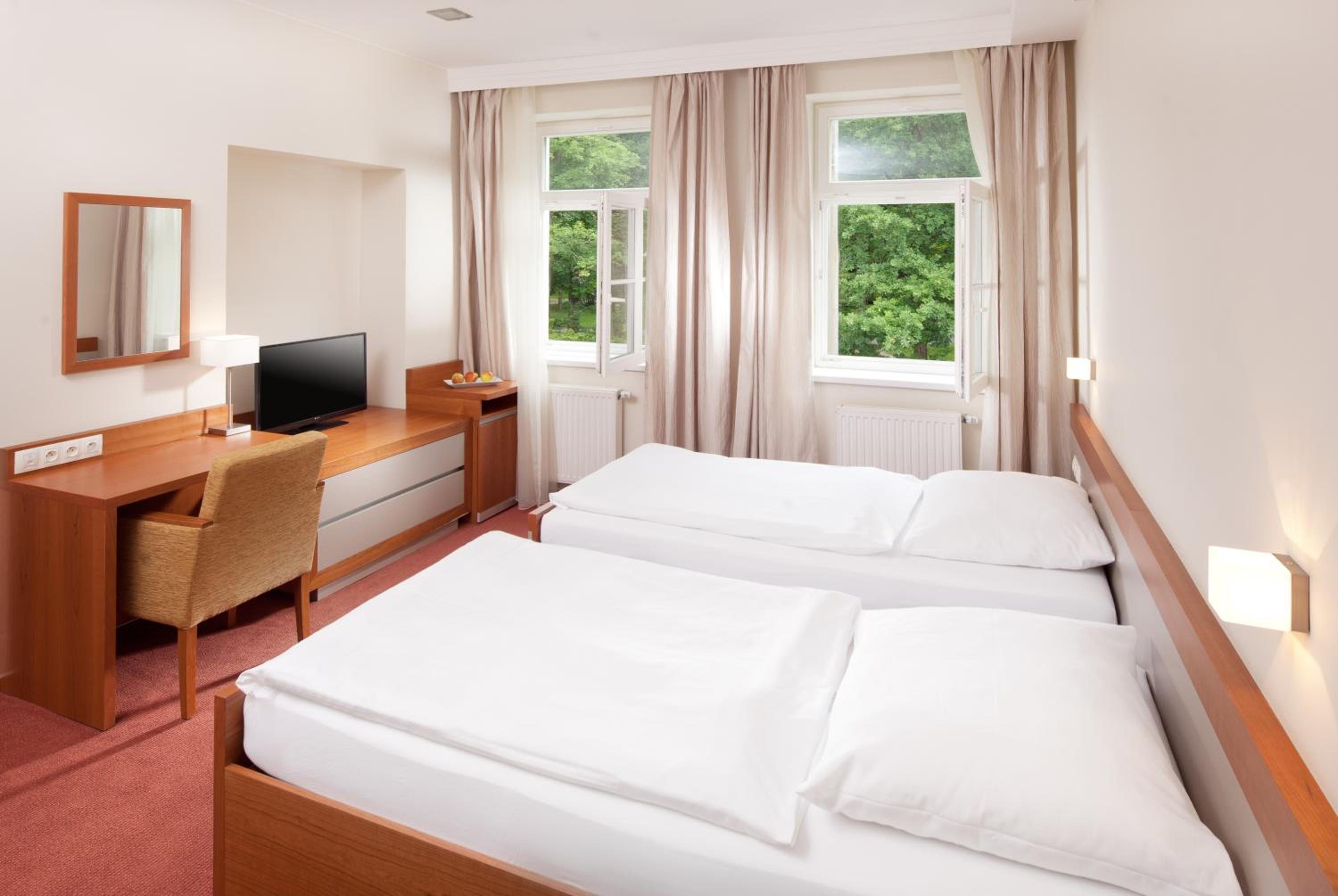 Hotel Reza 30/72