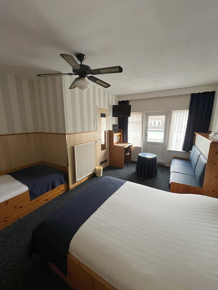 Hotel Breitner 12/48