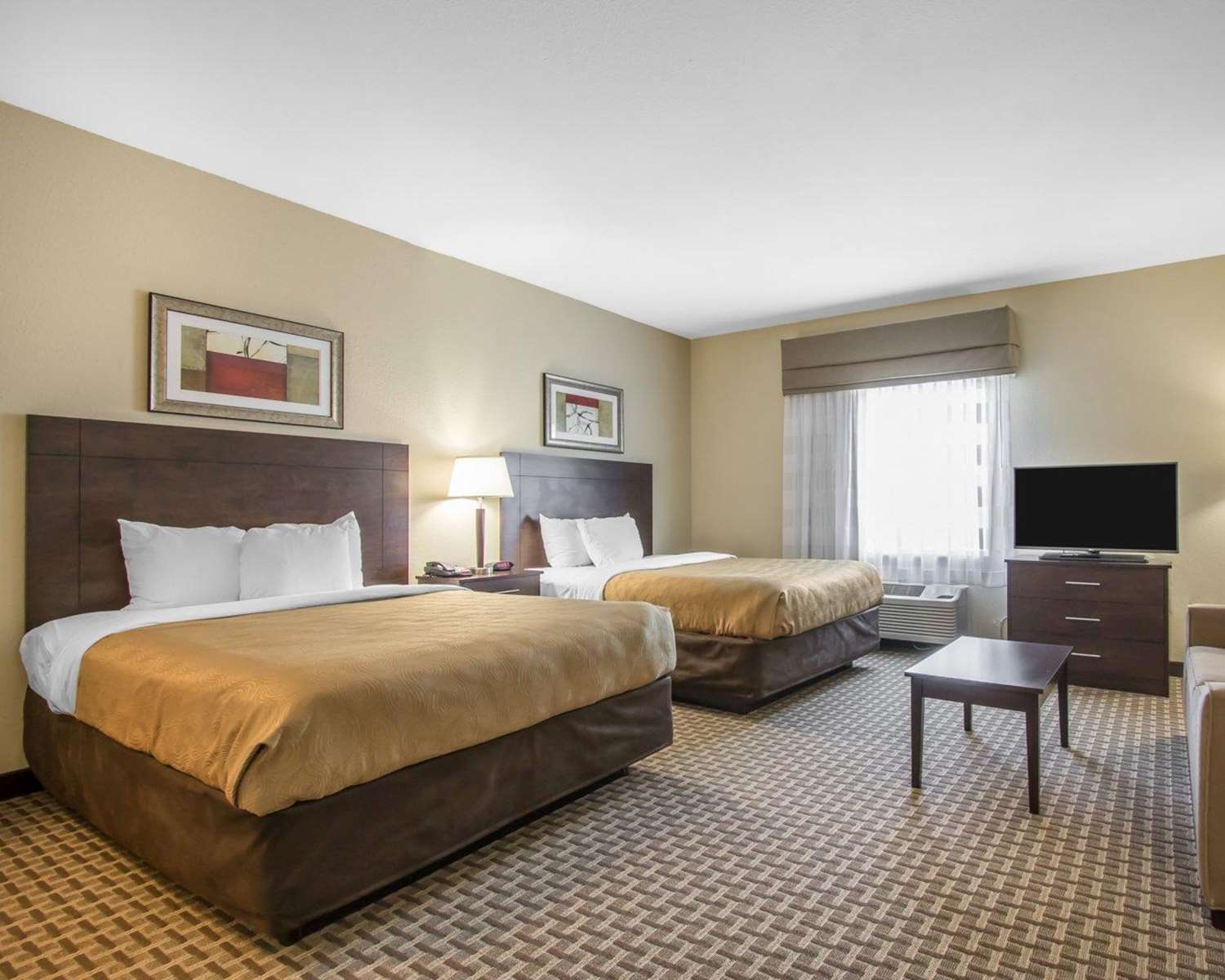 Efficiency, Suite, 2 Queen Beds