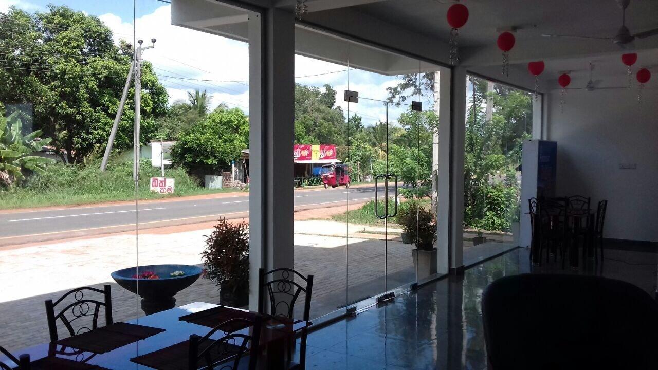 Padmasiri Holiday Resort 12/15